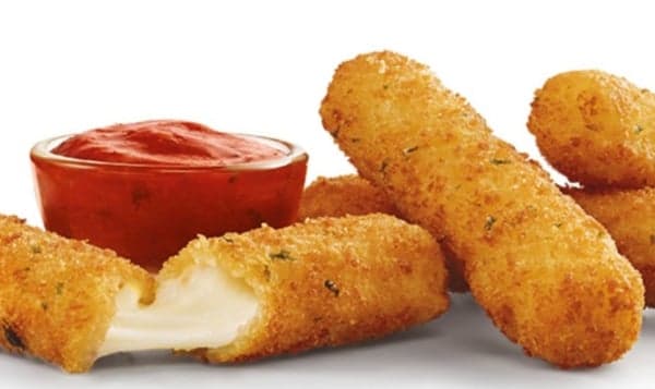 6 Mozzarella Sticks