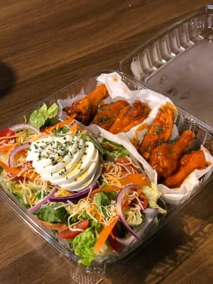 6pc. Wings & Salad