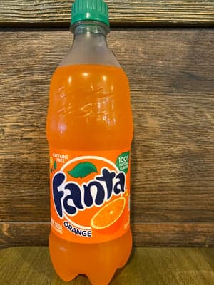 Fanta Orange 20oz