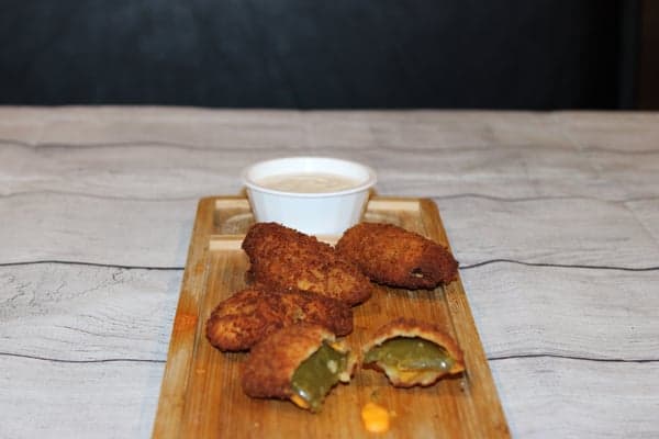 Jalapeno Poppers (4 Piece)